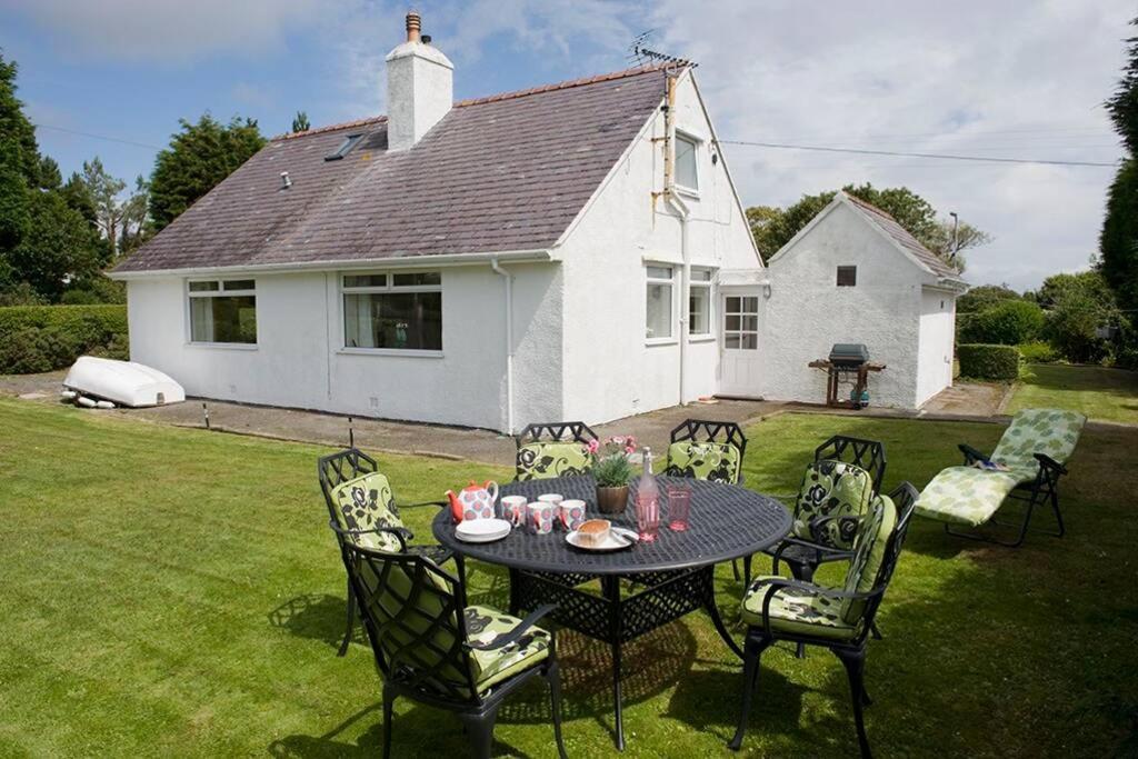Cae Grugog Cottage-3 Bed-Sleeps 6-Ground Floor Bathroom Trearddur Dış mekan fotoğraf